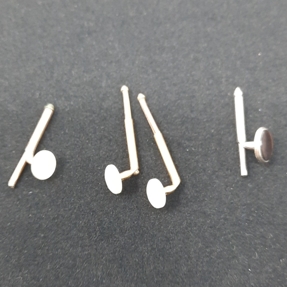 Barry Plat Cufflink & Button Set - image 6